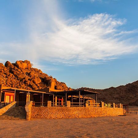 Greenfire Desert Lodge Maltahohe Exteriör bild