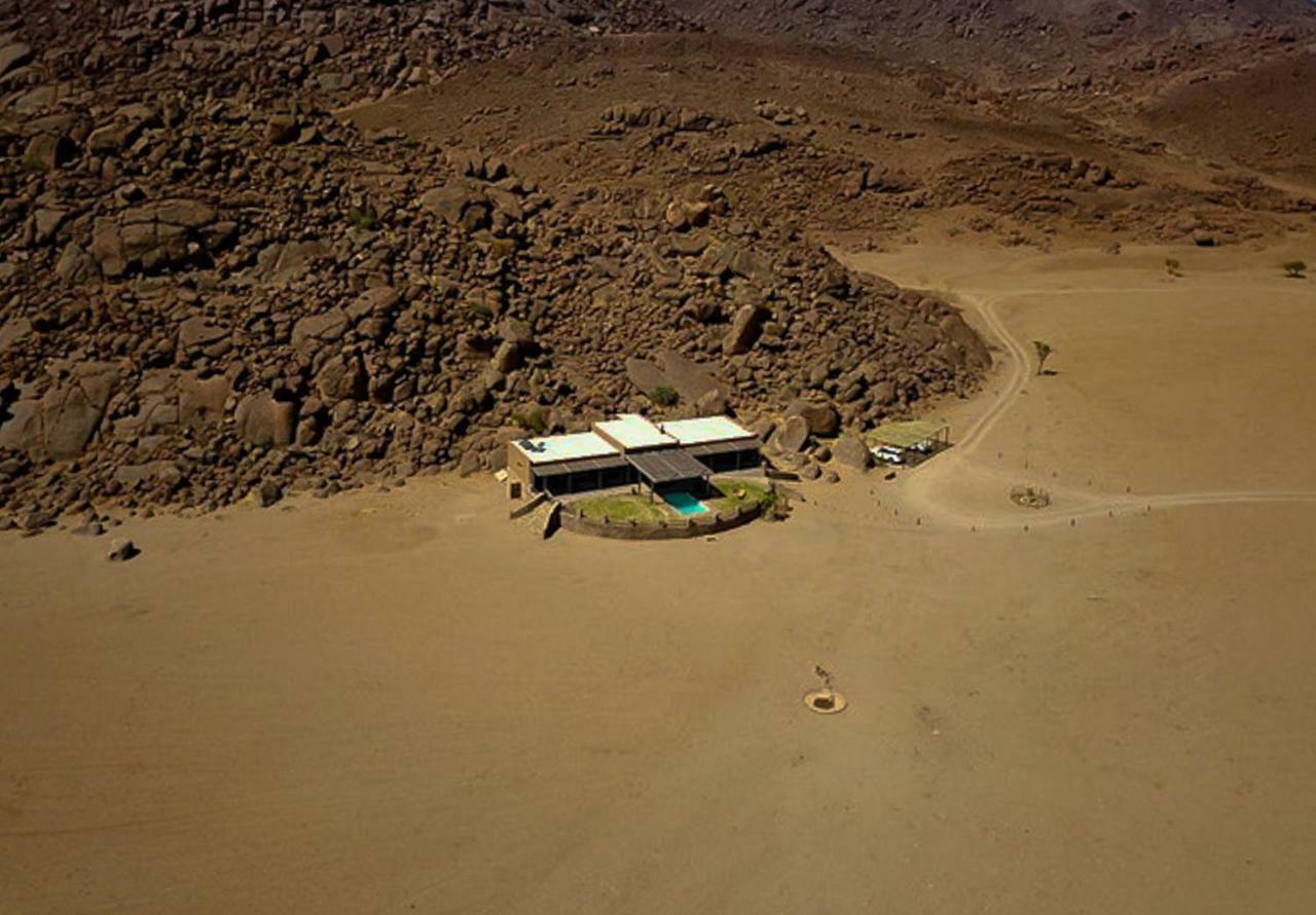 Greenfire Desert Lodge Maltahohe Exteriör bild